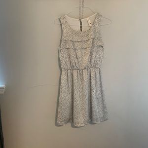 Juniors heart dress